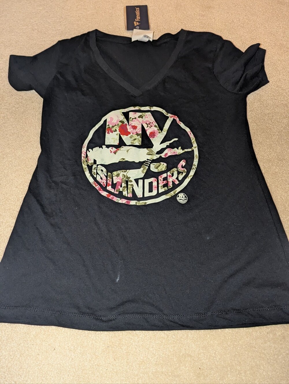 Nwt Fanatics New York Islanders Women's Lovely V-Neck T-Shirt -Black Sz L Flawed